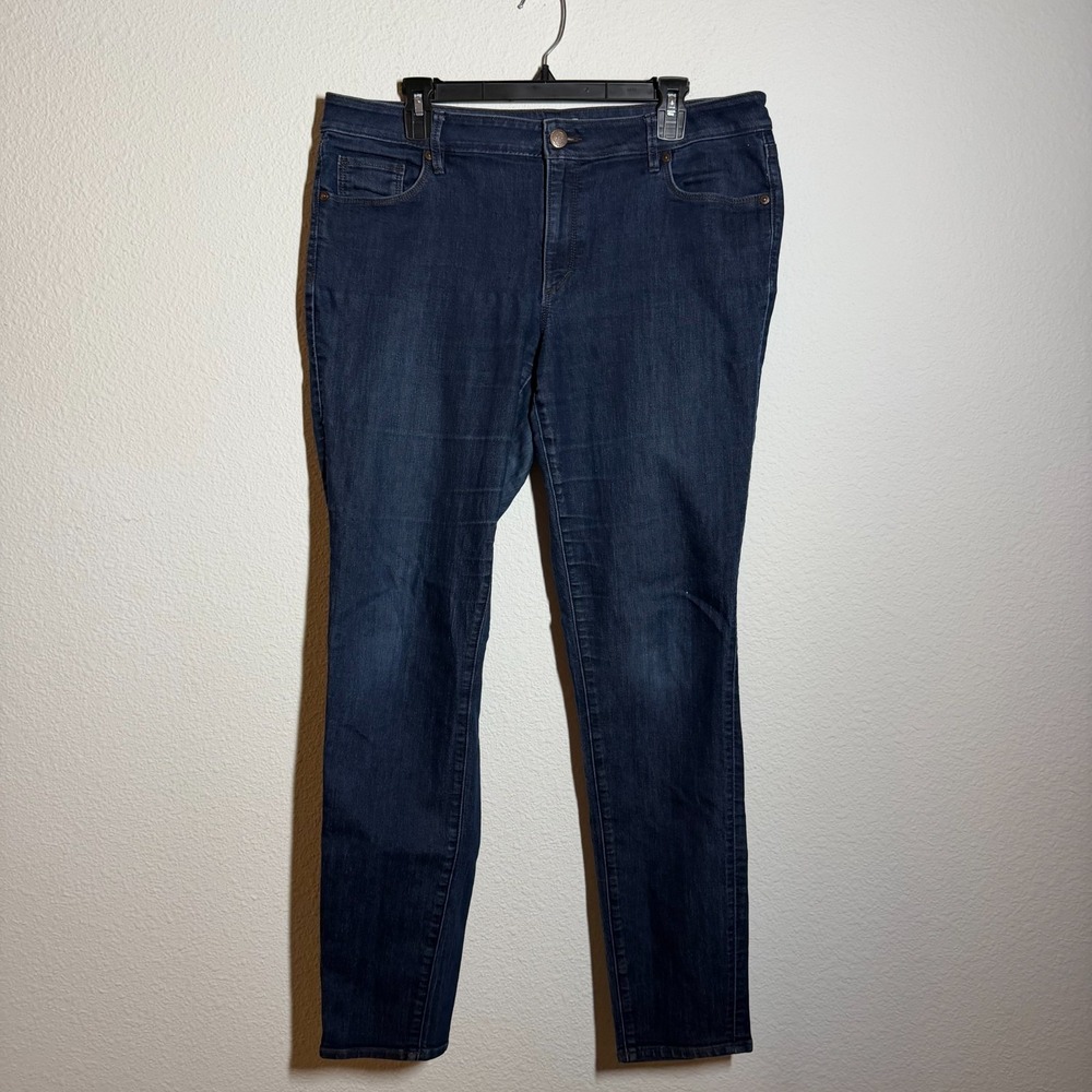 Ann Taylor Loft Jeans Womens 38x30 Blue Denim Everyday Wear Versatile Skinny Leg